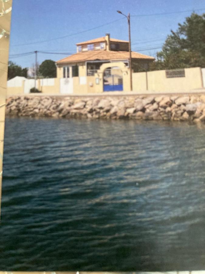Le Robinson Bed and Breakfast Marseillan  Εξωτερικό φωτογραφία